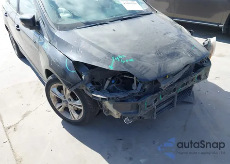 2013 Ford Focus Se z USA, uszkodzony, nr VIN 1FADP3F24DL302893